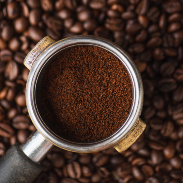 Il caffè artigianale: che cos'è e perché è migliore del normale caffè di largo consumo?