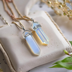 Ciondolo con opalite